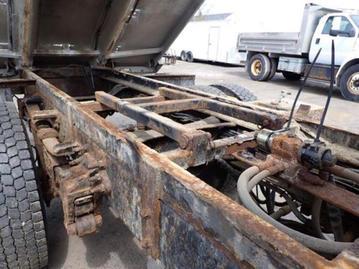 2017-ford-f750-image-56