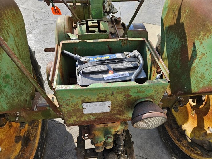 1952-john-deere-model-a-image-23