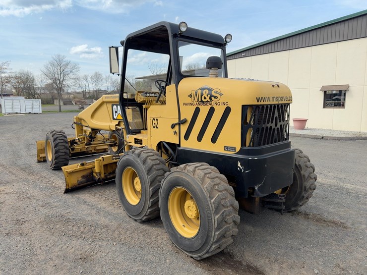 2002-mauldin-mg618-image-3