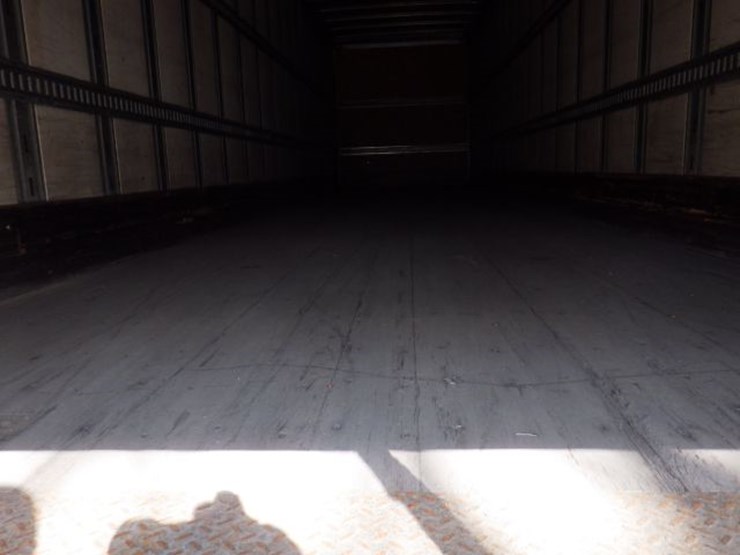 2015-strick-van-image-13