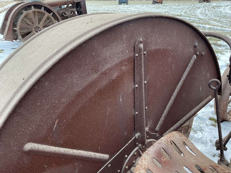 fordson-(usa)-parts-tractor-image-22