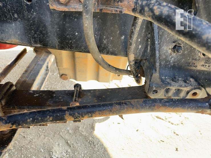 2005-sterling-lt9500-image-55