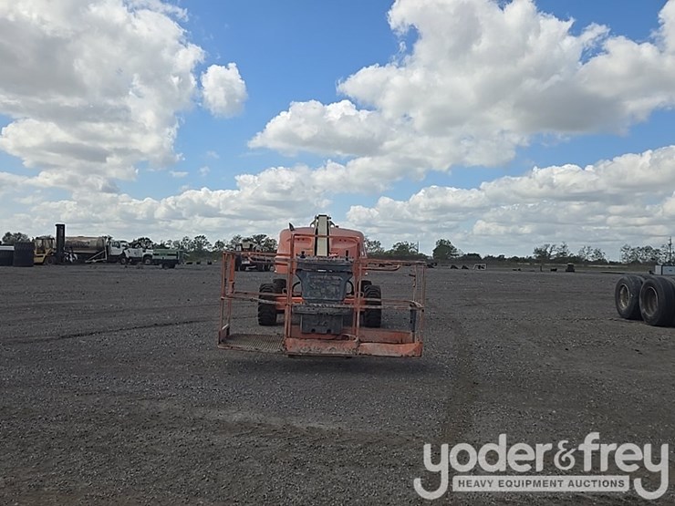 2008-jlg-400s-image-8