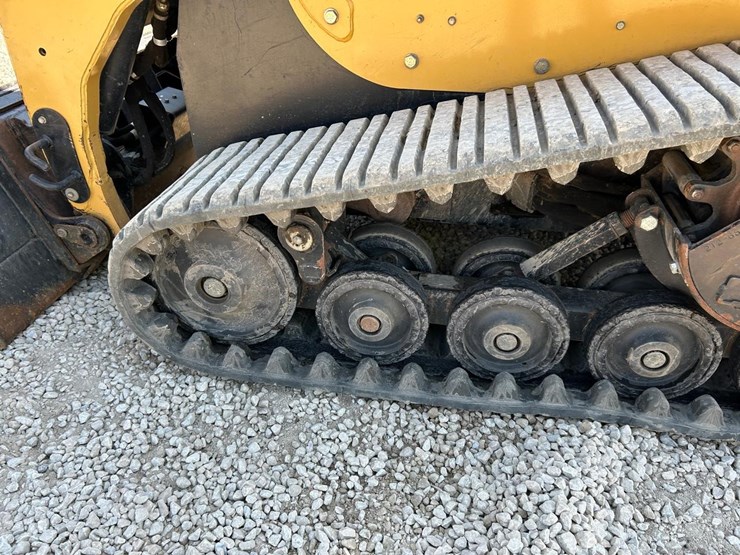 caterpillar-257b-image-19