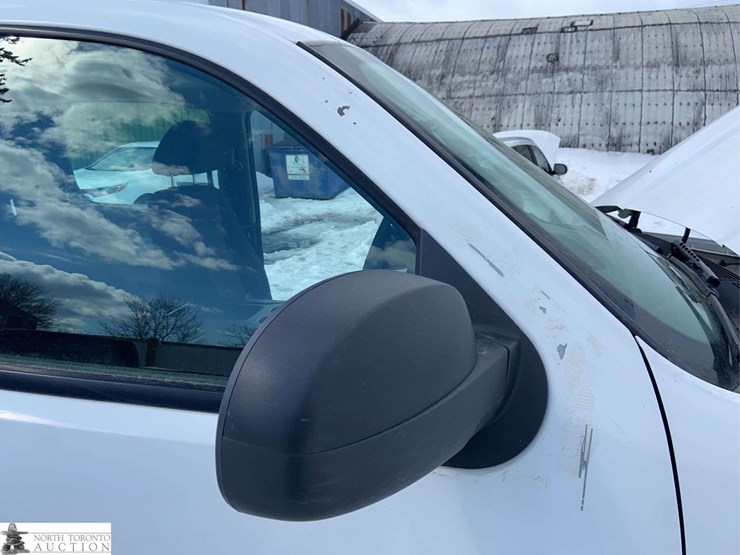 2011-chevrolet-silverado-1500-image-13