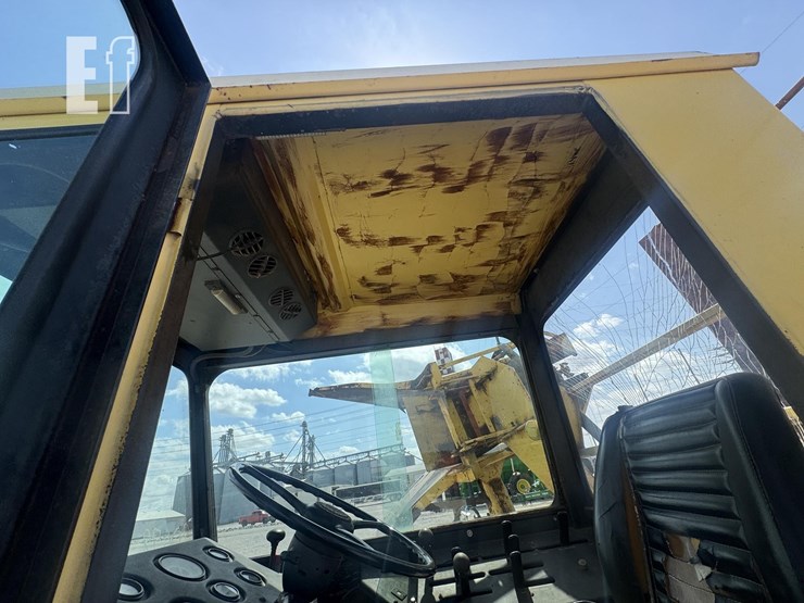 new-holland-1069-image-20