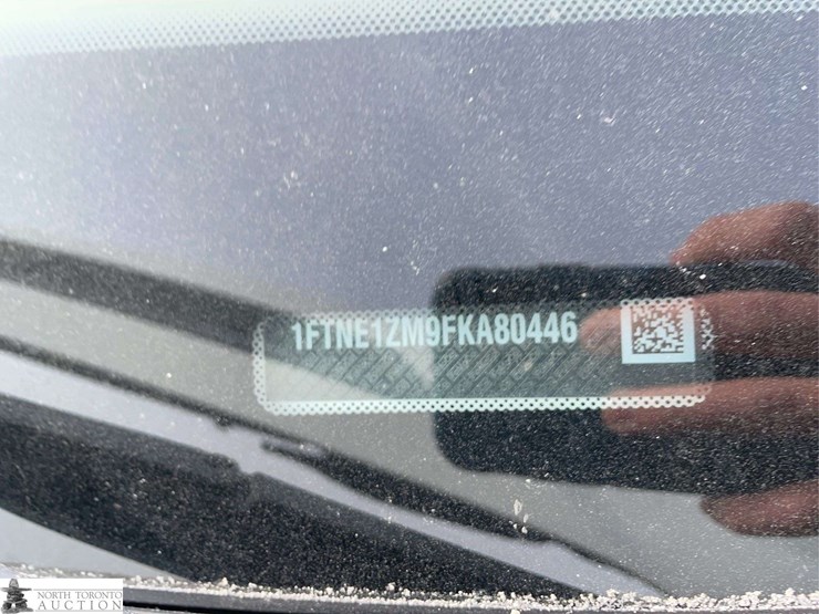 2015-ford-transit-image-16