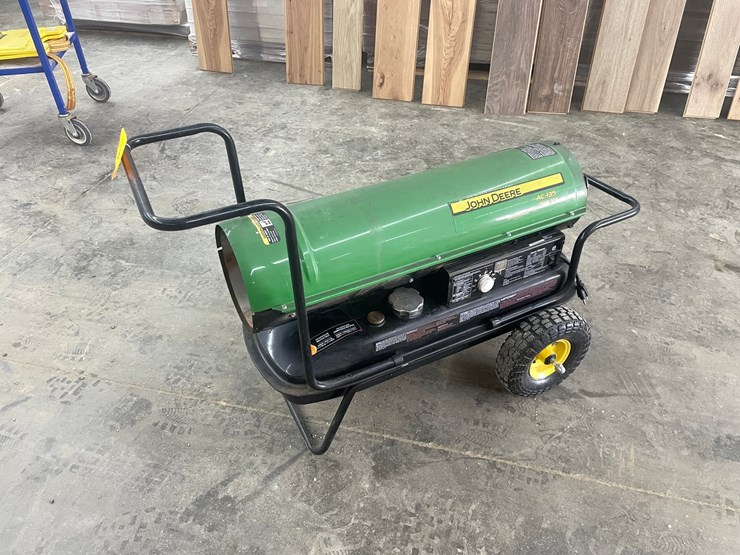 john-deere-135-image-1