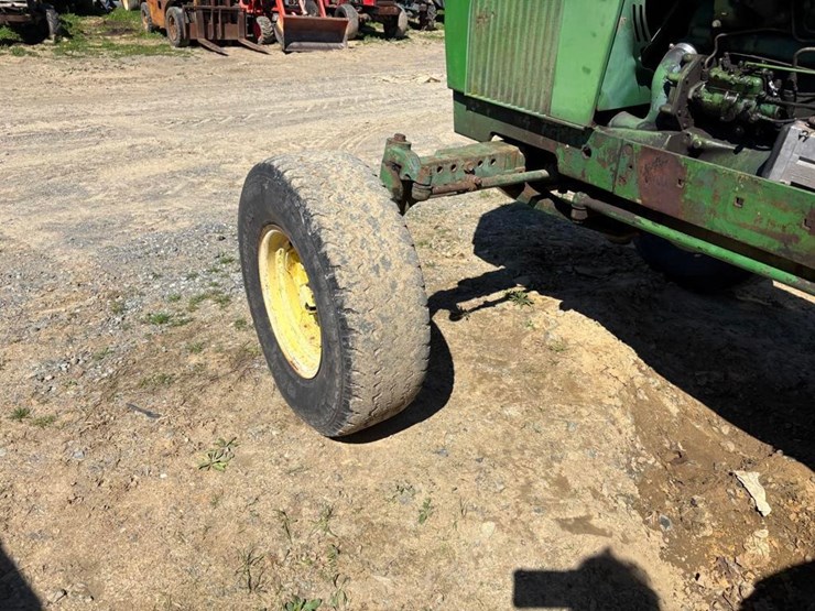 john-deere-2840-image-9