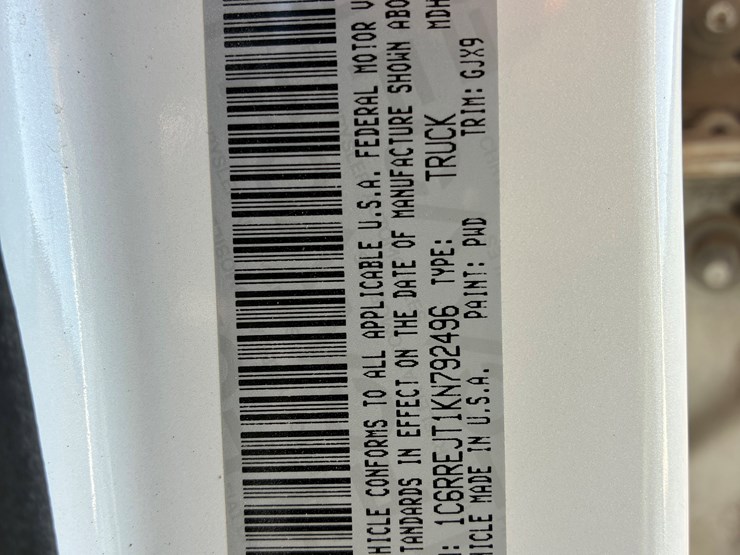 2019-dodge-1500-image-17