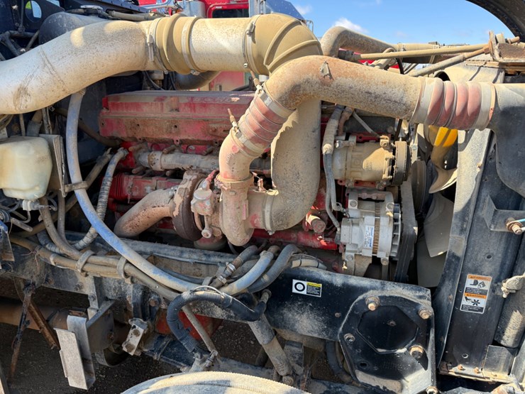 2005-peterbilt-379-image-11