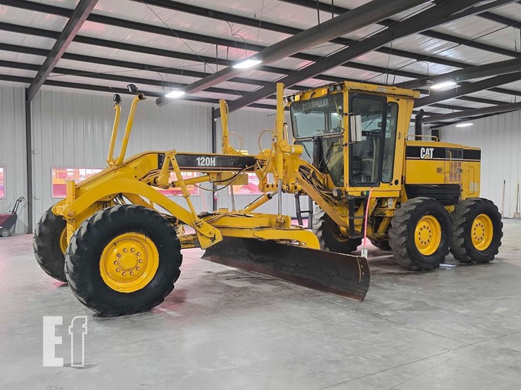 2004-caterpillar-120h-image-1