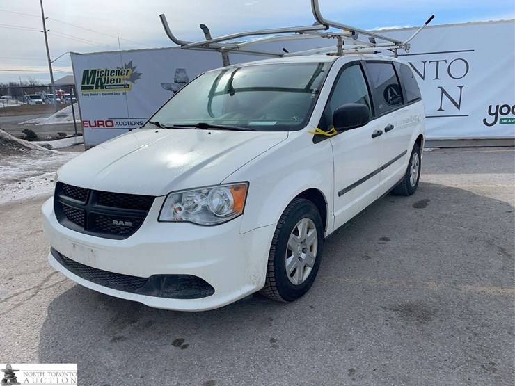 2012-ram-c/v-image-1