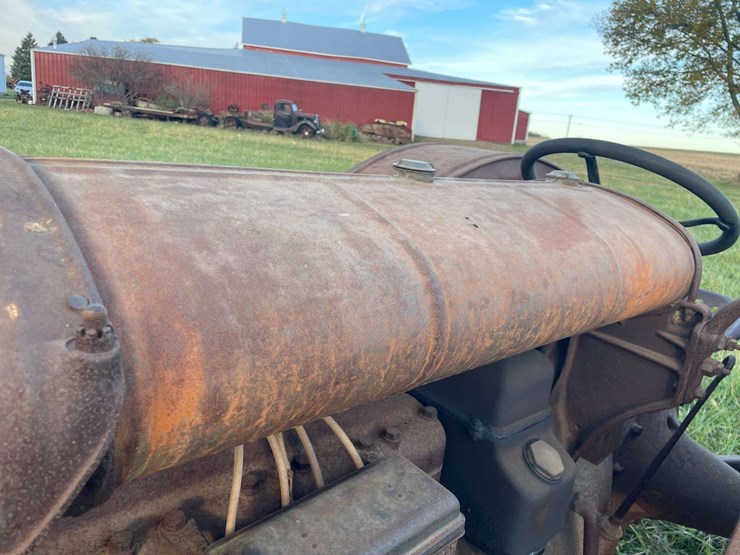 1927-fordson-tractor-image-13