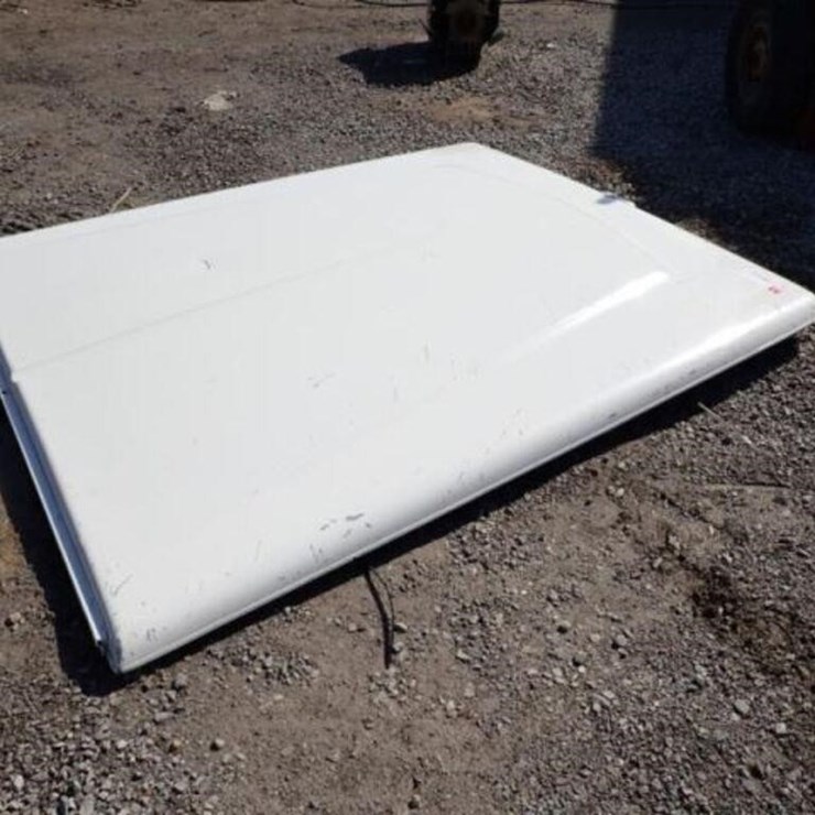 ARE 7 Ft Tonneau Cover