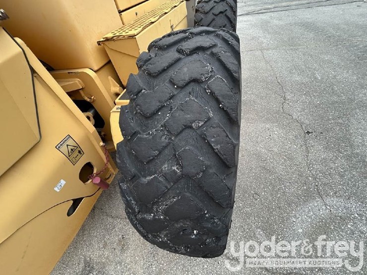 2008-volvo-g940-image-18