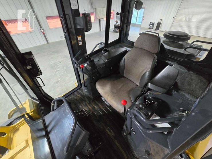 2016-deere-655k-image-13