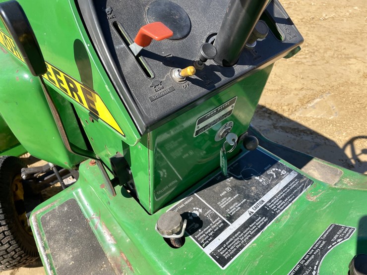 john-deere-314-image-10