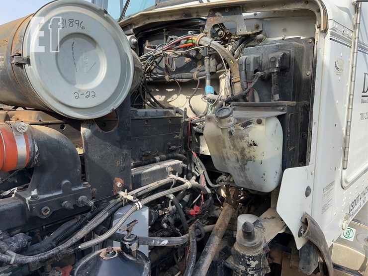 1995-kenworth-t800-image-53