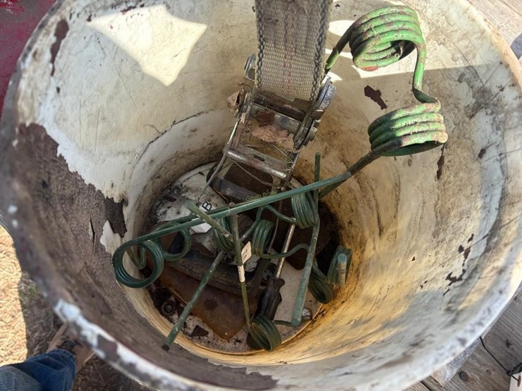 hay-teeth,-ratchet-etc-image-2