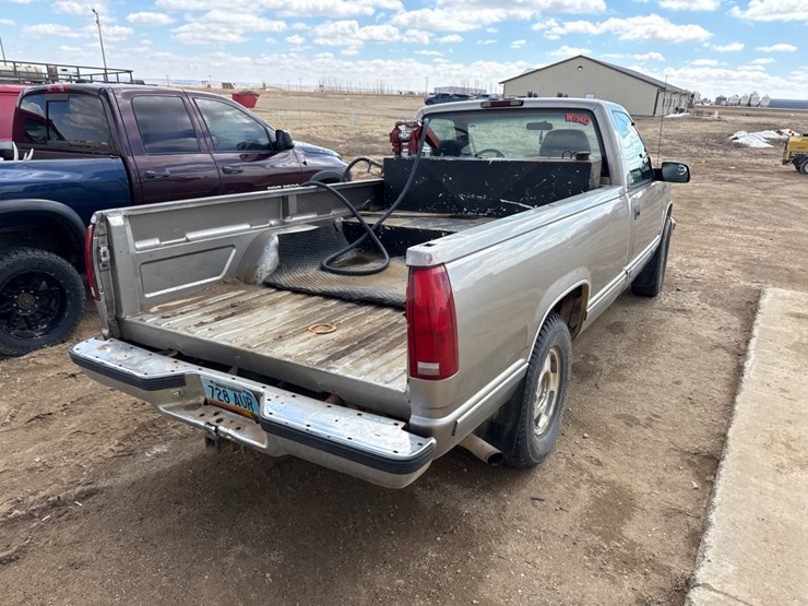 1998-gmc-sierra-1500-image-3