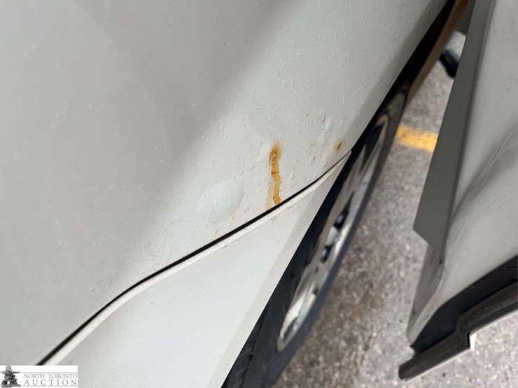 2013-dodge-grand-caravan-se-image-24