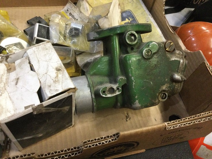 john-deere-10-image-3