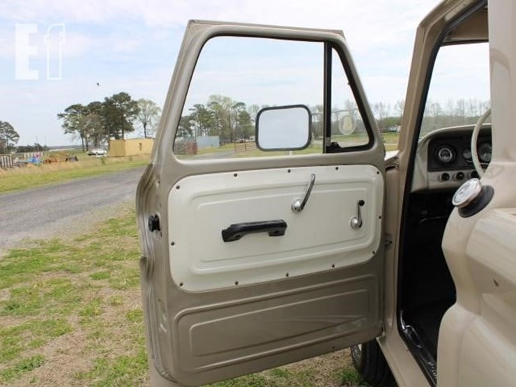 #801-1964-gmc-3/4-ton-pickup-4x4-8'-bed-89000-mile-image-9