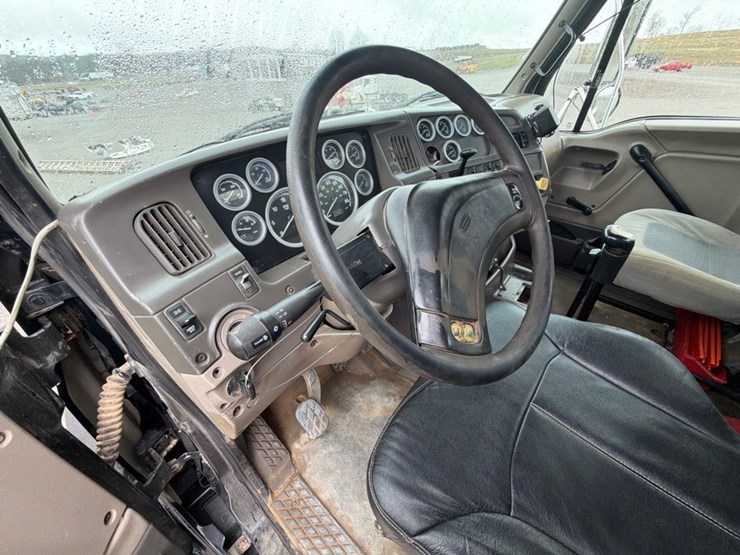 2007-sterling-at9500-image-7