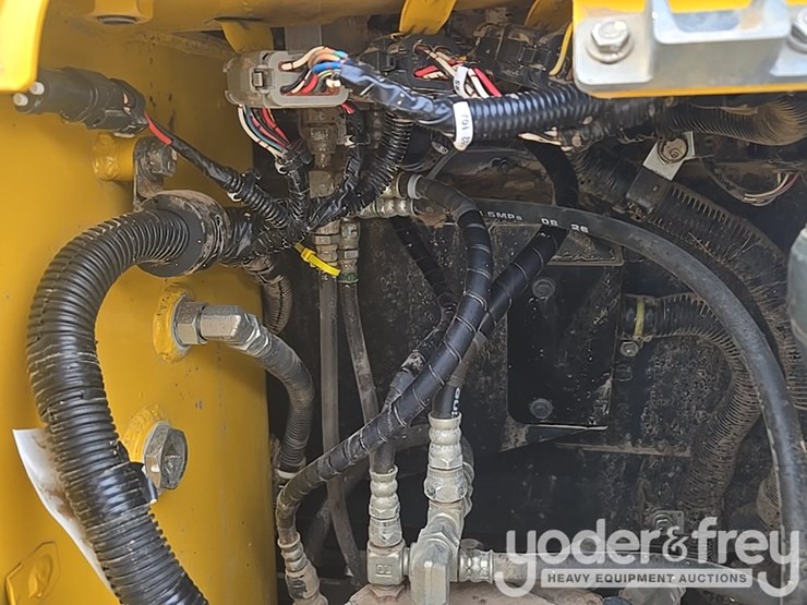 2014-komatsu-d61px-23-image-59