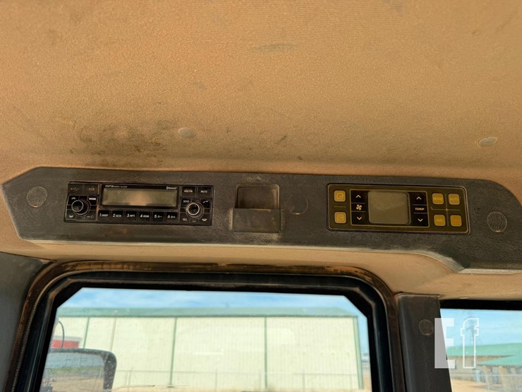 2014-hyundai-hl757tm-9a-image-20