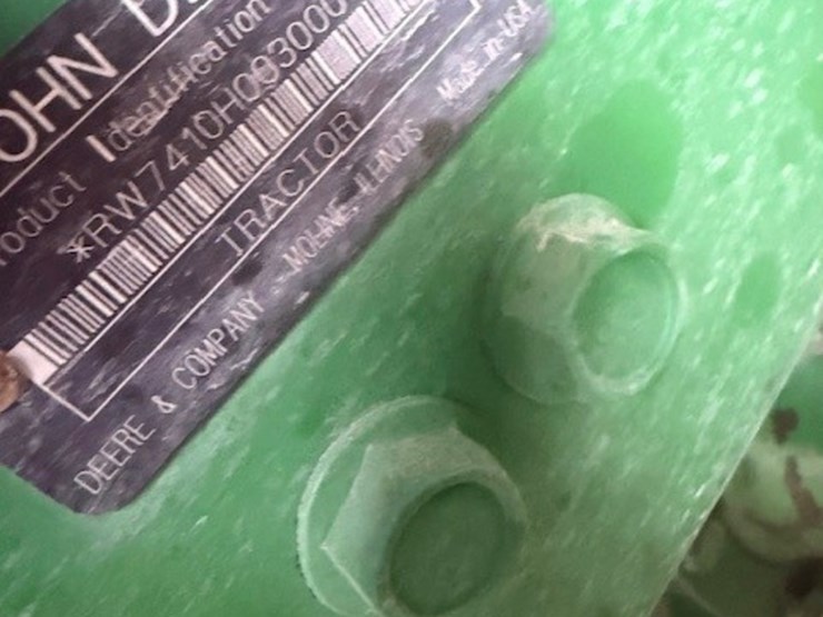 john-deere-7410-image-11