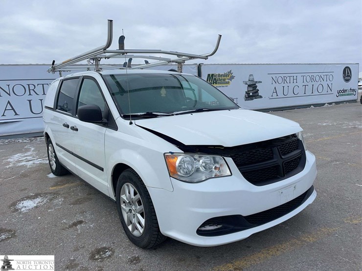 2015-ram-c/v-image-3