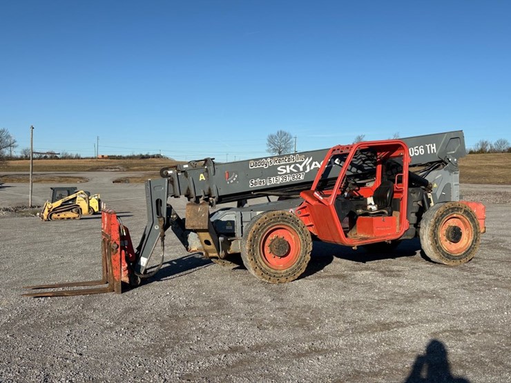 2017-skyjack-sj1056th-image-19