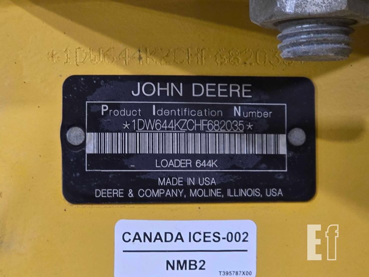 2017-deere-644k-image-31