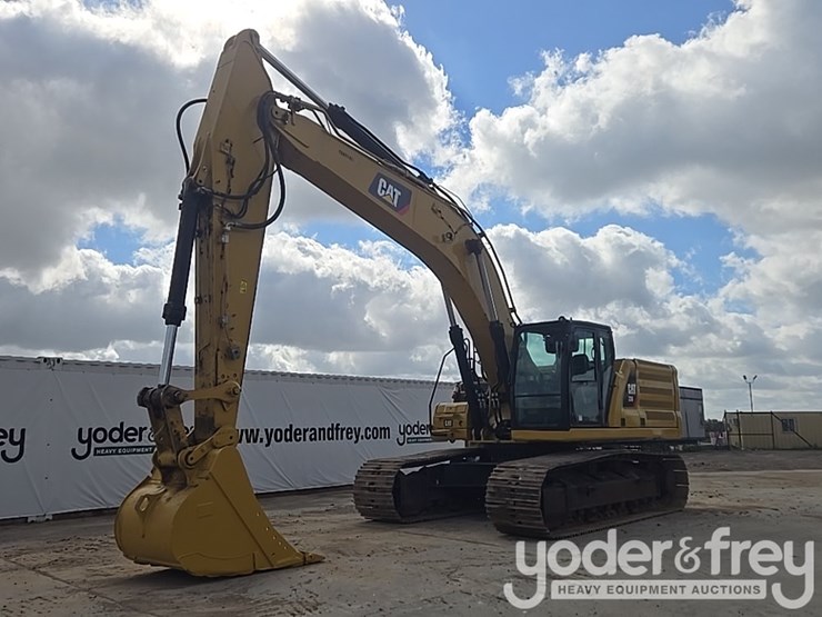 2019-caterpillar-336-image-1