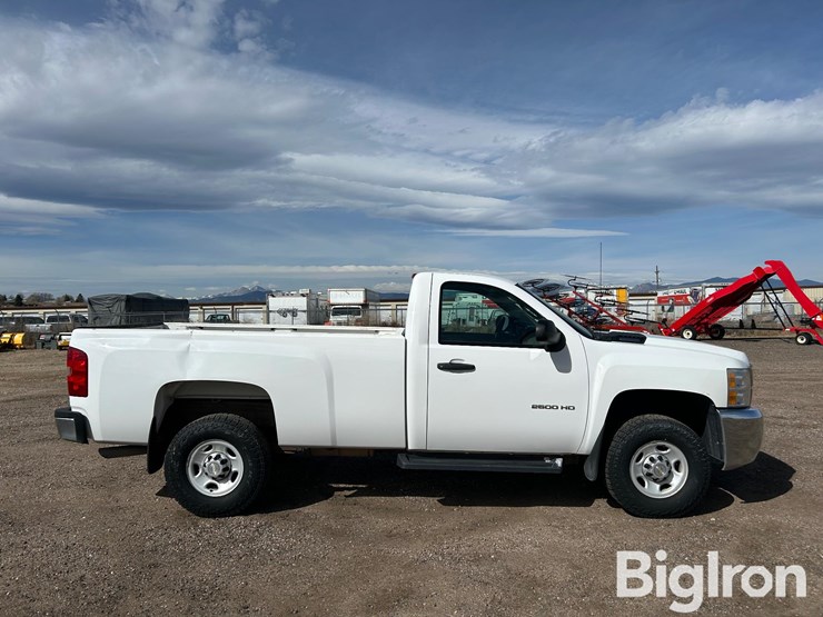 2010-chevrolet-silverado-2500-image-4