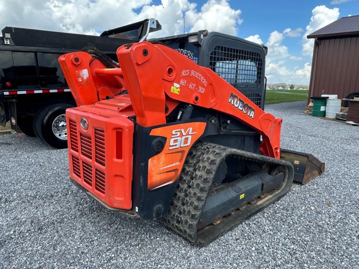 2013-kubota-svl90-image-6