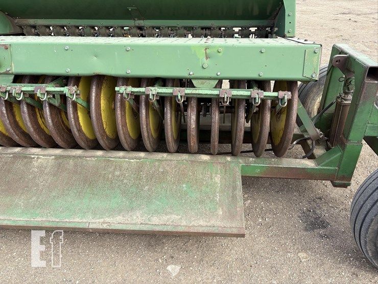 john-deere-9300-image-4