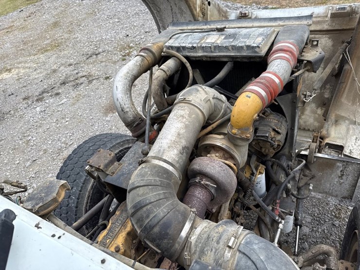 1990-peterbilt-357-image-50