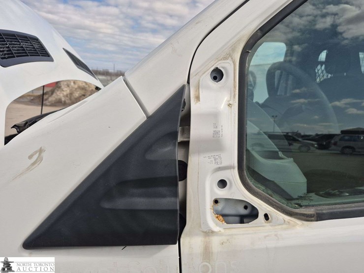 2018-ford-transit-image-22