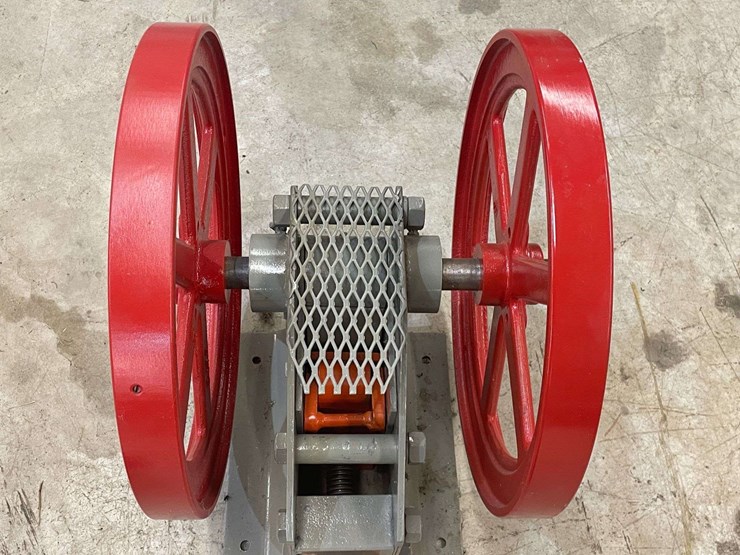 homemade-hit-n-miss-display-image-9