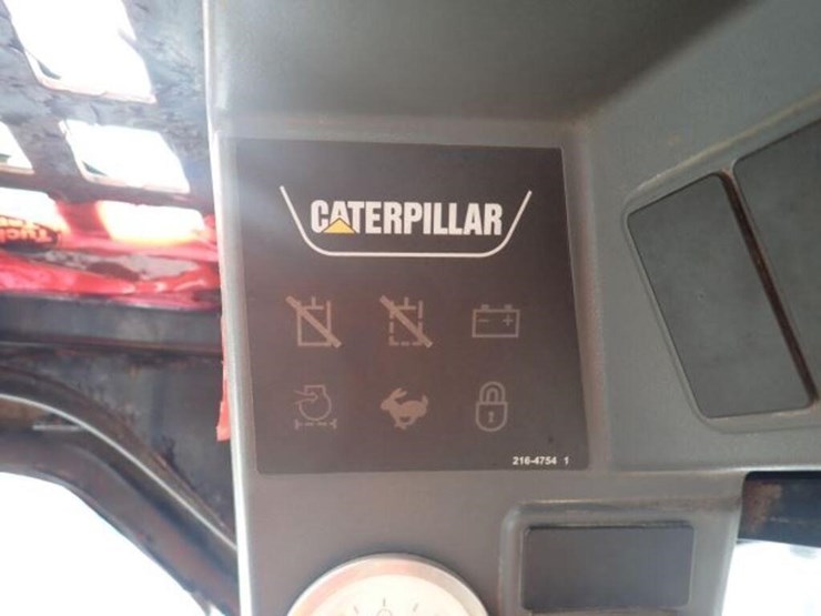 2009-caterpillar-232b-image-18