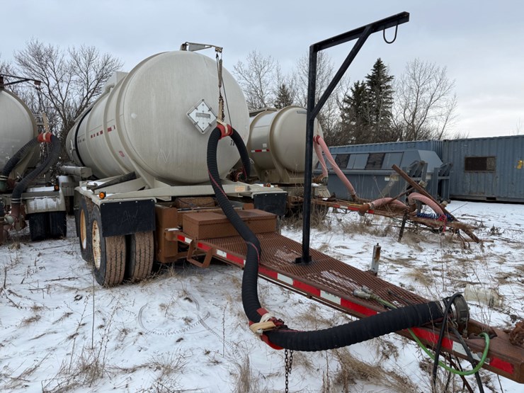 2009-heil-trailer-image-2