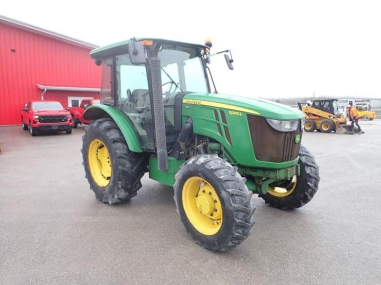 2016-john-deere-5085e-image-3