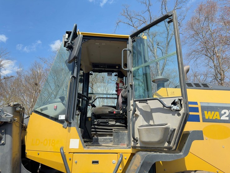 2017-komatsu-wa270-8-image-25