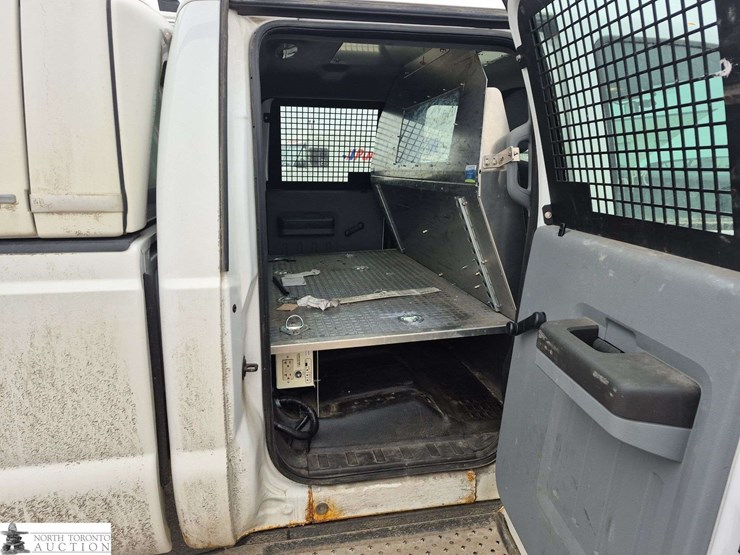 2015-ford-f250-image-29