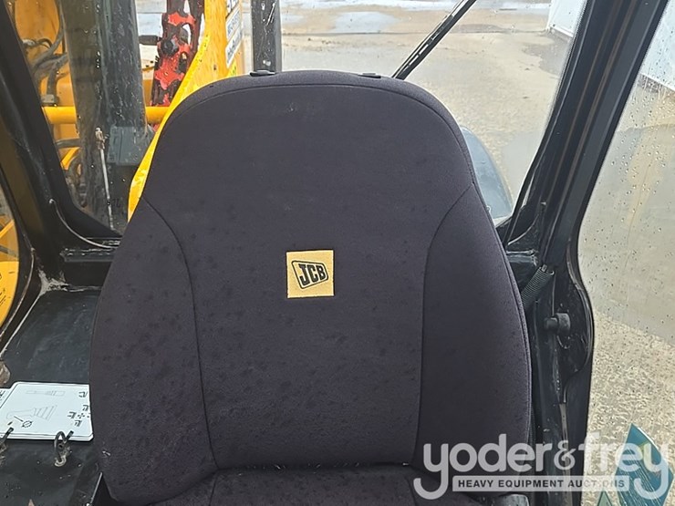 2018-jcb-512-56-image-95