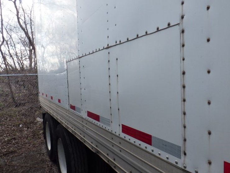 2014-hyundai-translead-image-12