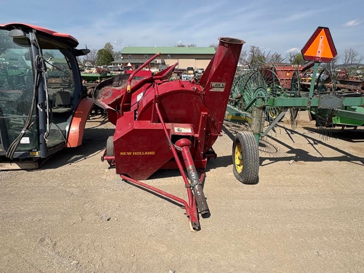 new-holland-40-image-2